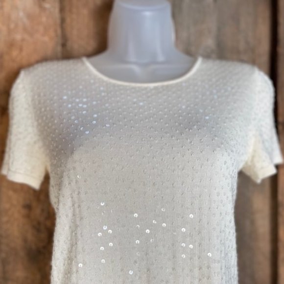 Oscar De La Renta Silk Knitted Beaded Sequin Short Sleeve Top,  Size Petite - Picture 2 of 16